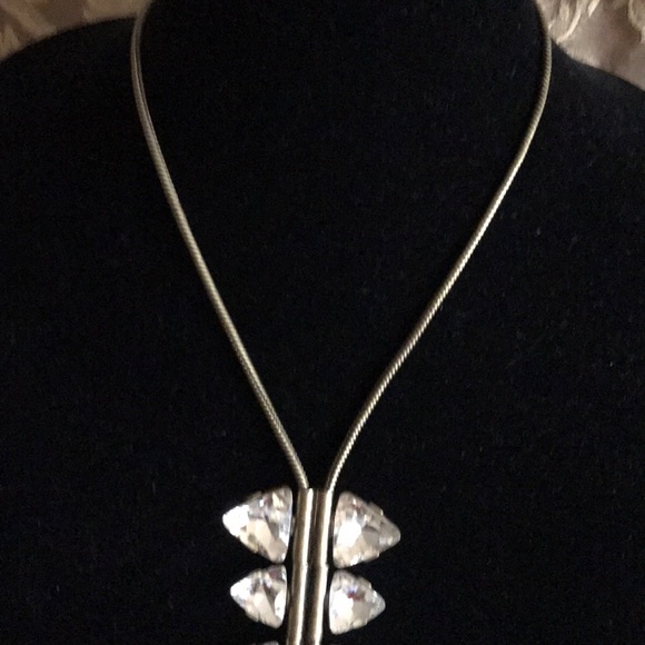 Jewelry - Picture 4 of 6